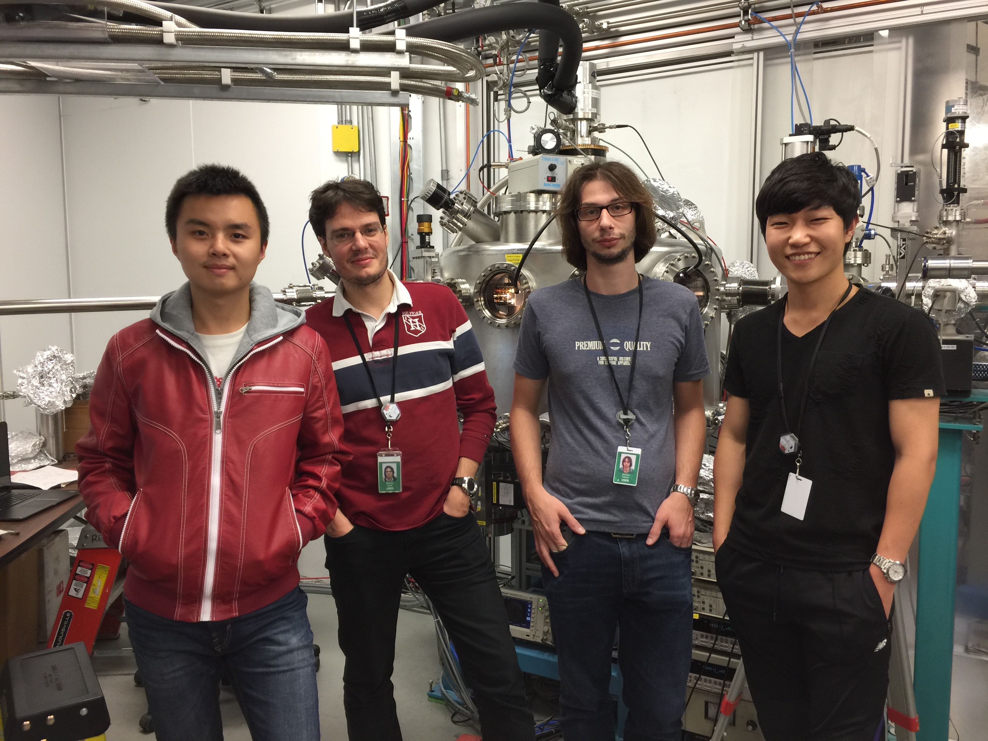 Beamtime @ CLS, REIXS beamline (Sep 2016)